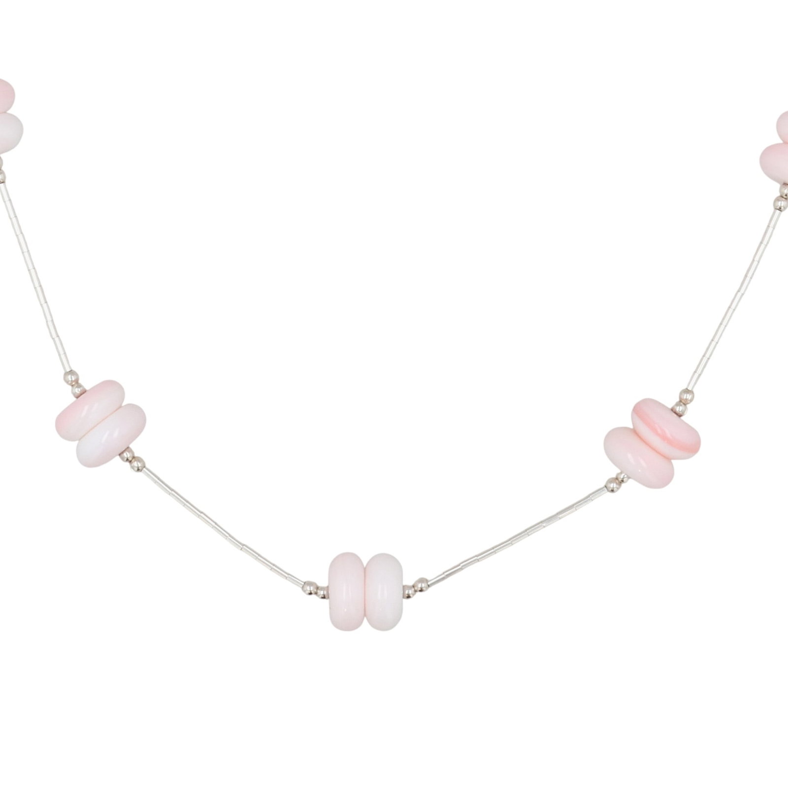 Southwest Sterling Pink Conch Liquid Silver Necklace: Southwest Sterling Pink Conch Liquid Silver Necklace / 17.5g