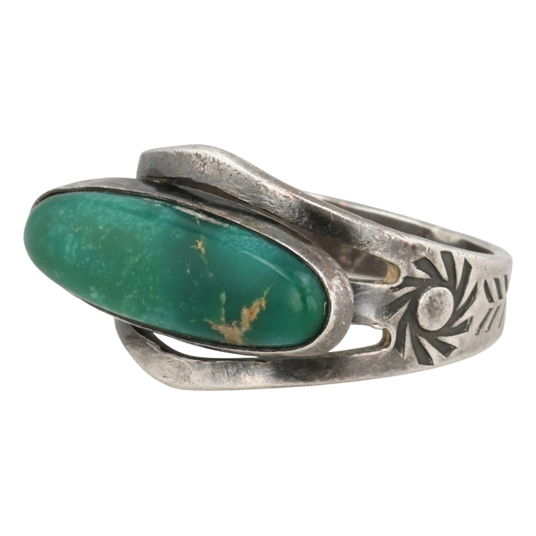 Vintage Navajo Sterling Turquoise Stamped Ring Sz 5.5: Vintage Navajo Sterling Turquoise Stamped Ring Sz 5.5 / 3.5g