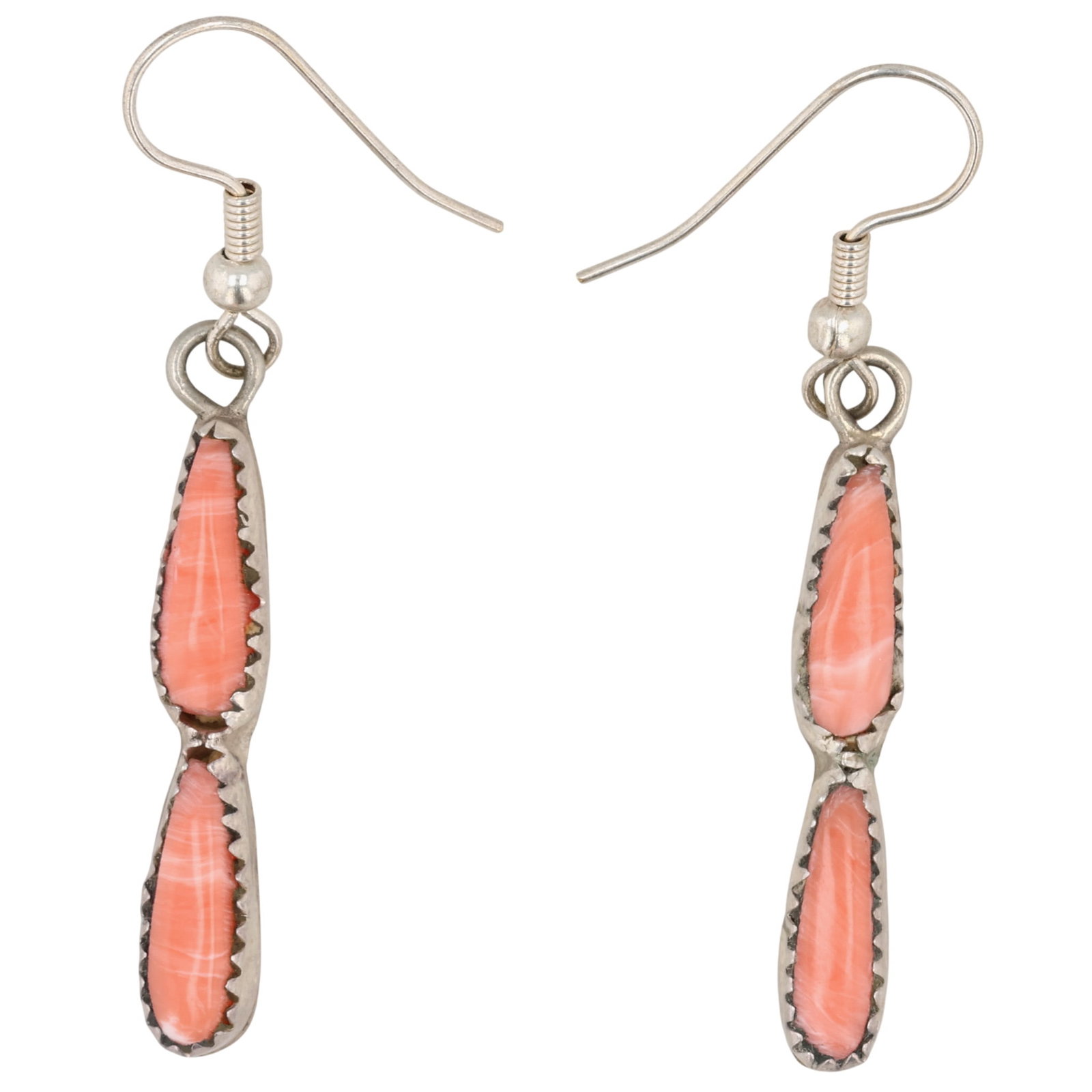 Navajo Sterling Spiny Oyster Earrings: Navajo Sterling Spiny Oyster Earrings / 3g