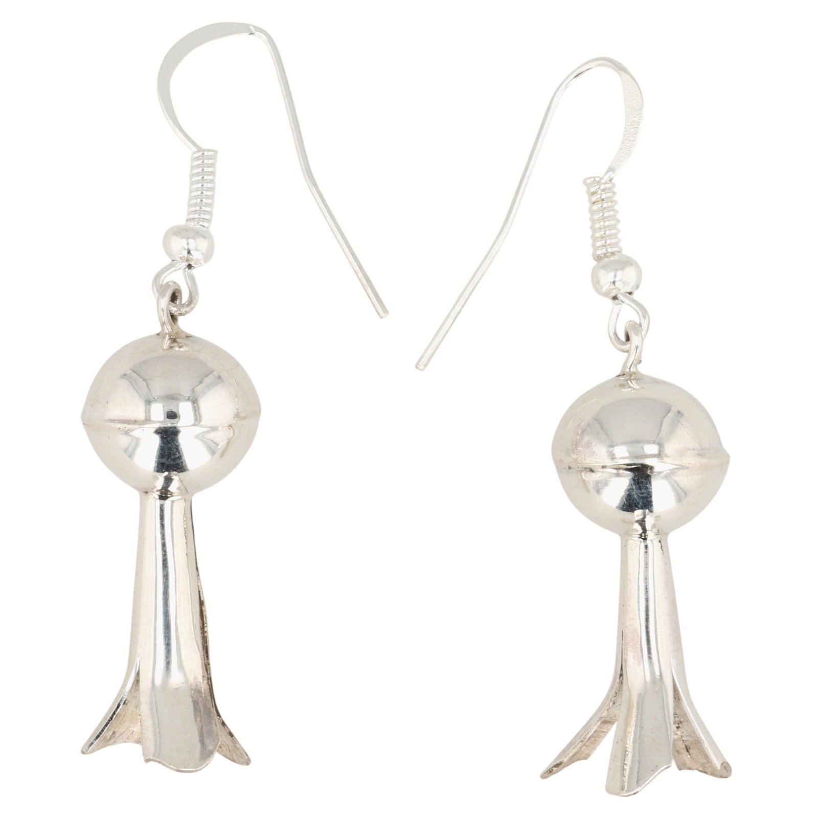Monica Smith Navajo Sterling Squash Blossom Earrings: Monica Smith Navajo Sterling Squash Blossom Earrings / 3.5g / Unsigned. Artist attribution based on accompanying tag.