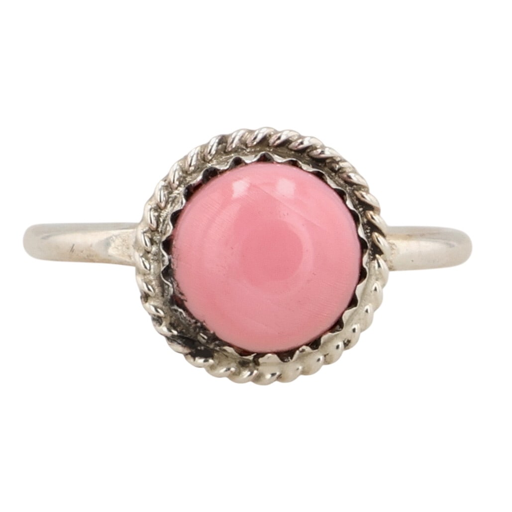 Esther White Navajo Sterling Pink Conch Ring Sz 5.75: Esther White Navajo Sterling Pink Conch Ring Sz 5.75 / 2g / Unsigned. Artist attribution based on accompanying tag.