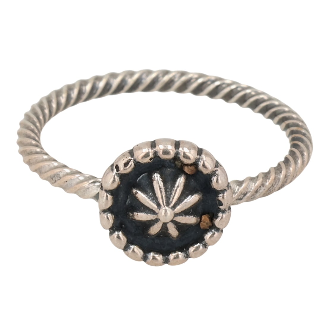 Navajo Sterling Ring Sz 8.25: Navajo Sterling Ring Sz 8.25 / 2.5g