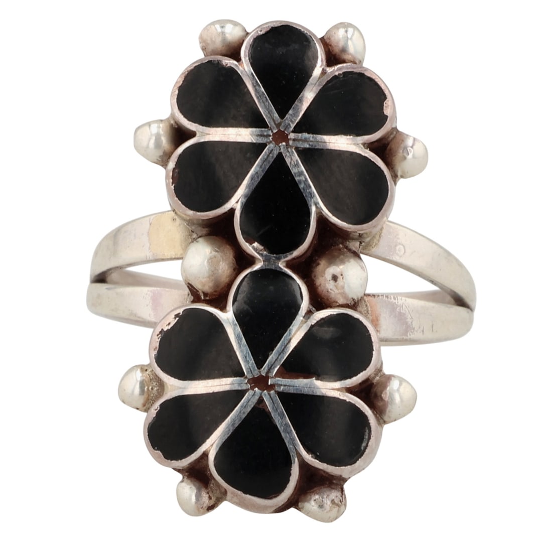 Zuni Sterling Onyx Flower Ring Sz 4.25: Zuni Sterling Onyx Flower Ring Sz 4.25 / 3g