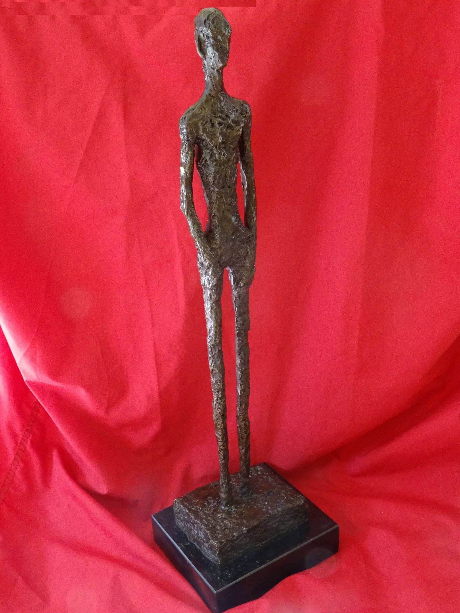Alberto Giacometti sculpture (1 of 6)