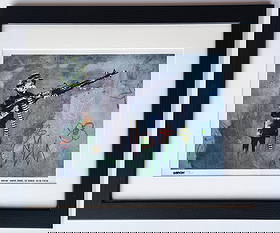 Vintage lithograph Banksy Crayon shooter graff street art pop: lithograph Banksy Crayon shooter graff street pop art ,edition 300 . Framed 57,5 x 47,5 cm - 41 cm x 31 cm Excellent condition