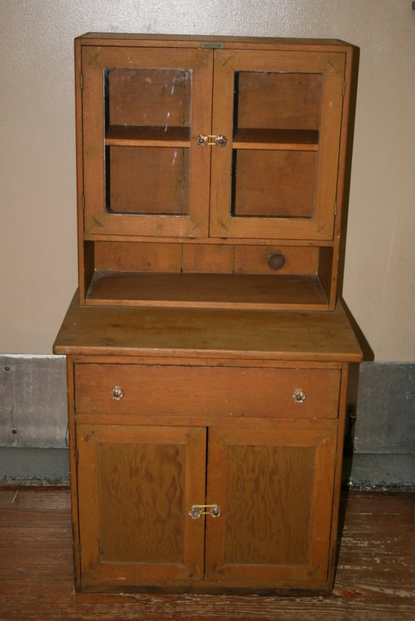 356 Child Size Hoosier Salesman's Sample