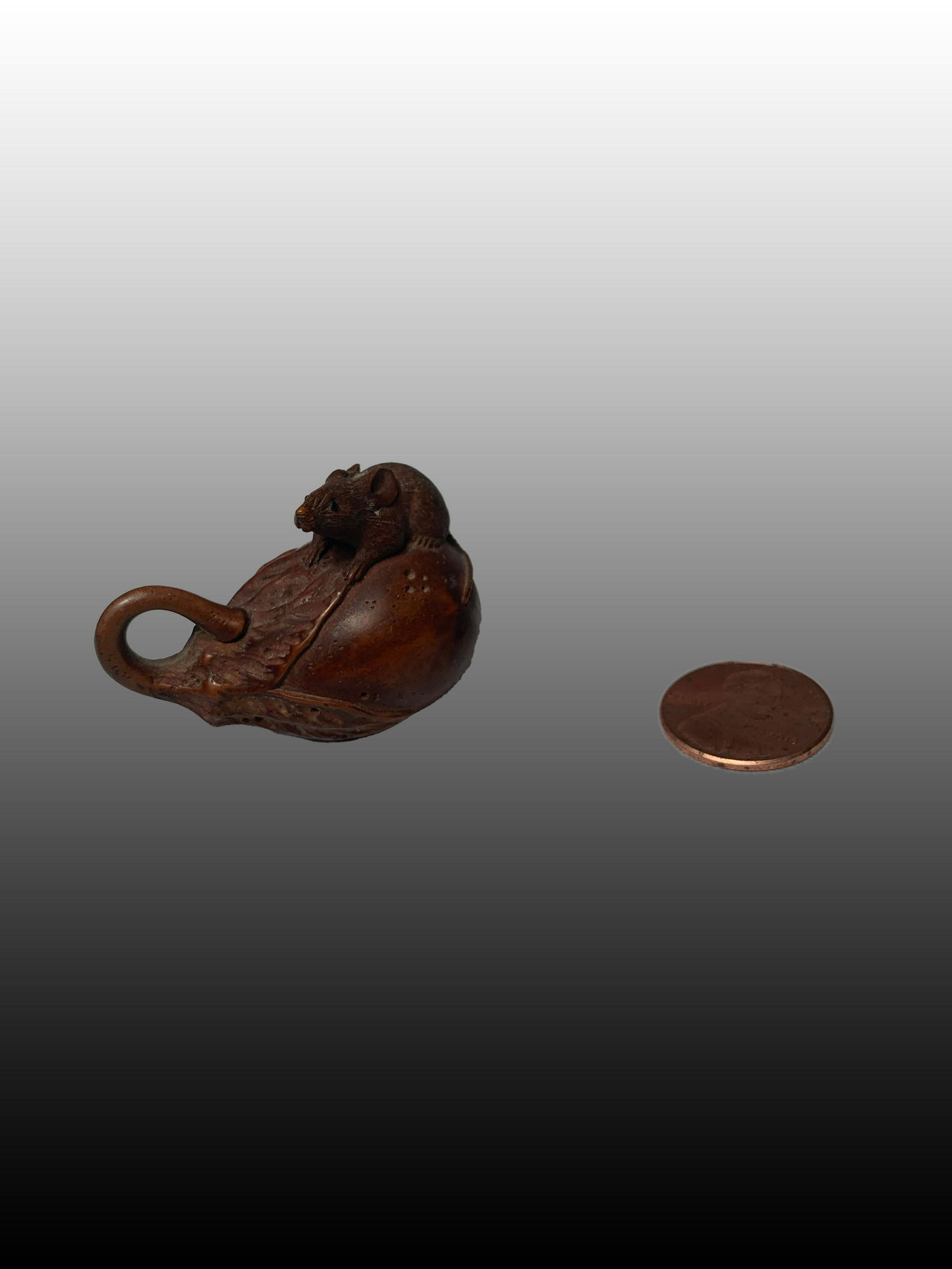 Japanese Boxwood Netsuke Mouse on Apricot (1 of 6)
