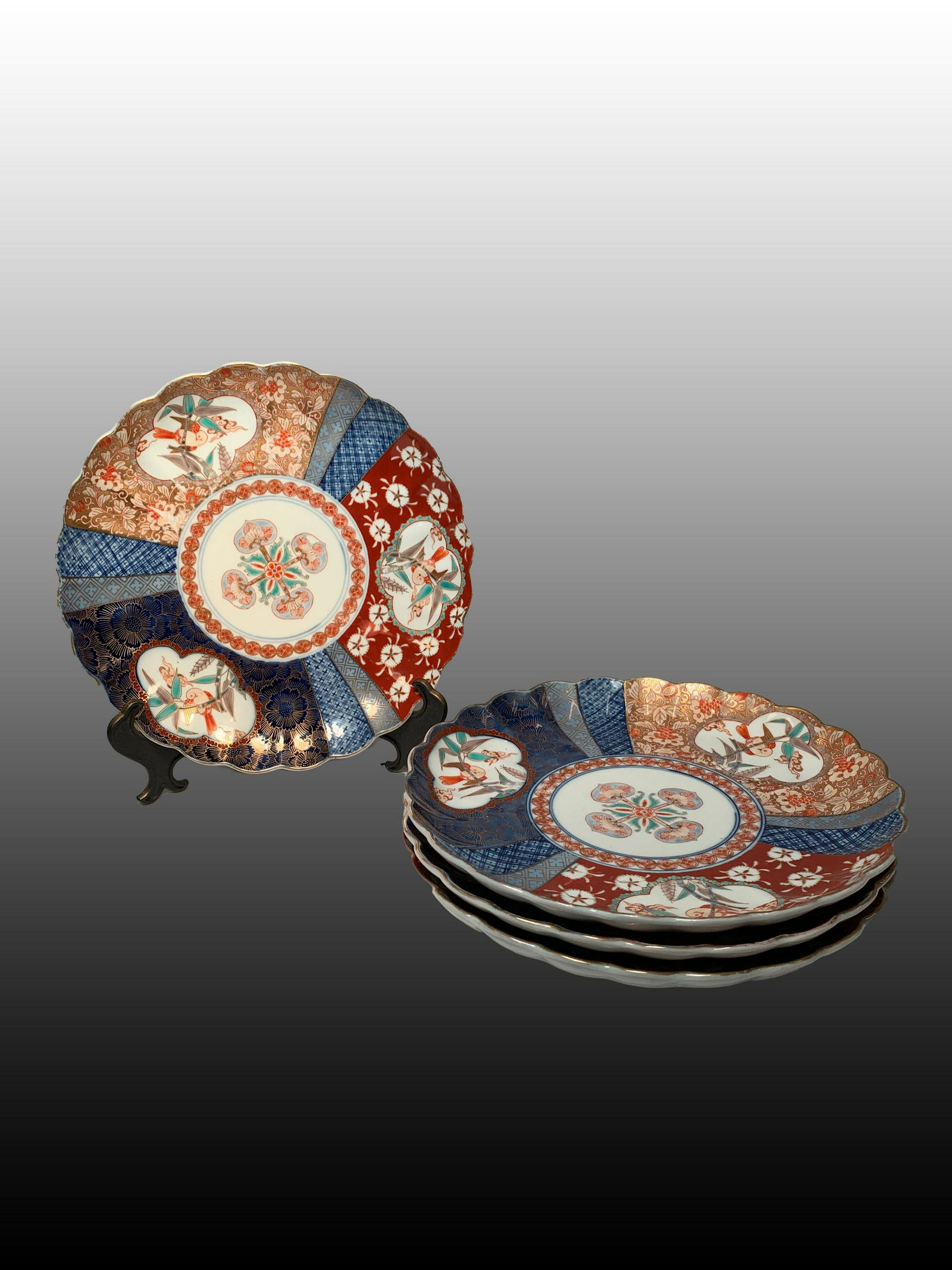 Set of 4 Japanese Imari Plates (1 of 3)