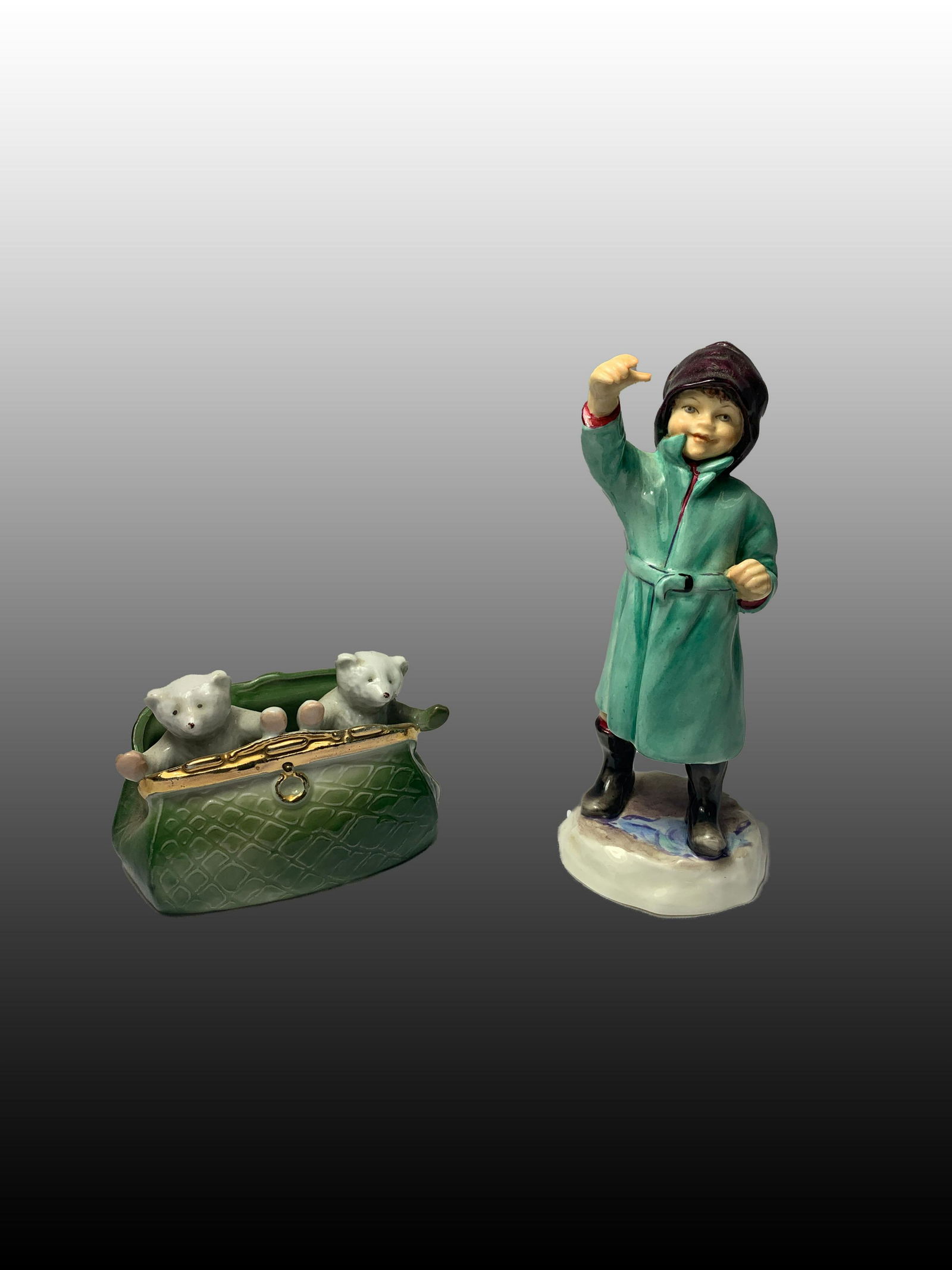 2 Porcelain English Figures including Royal Worcester (1 of 6)