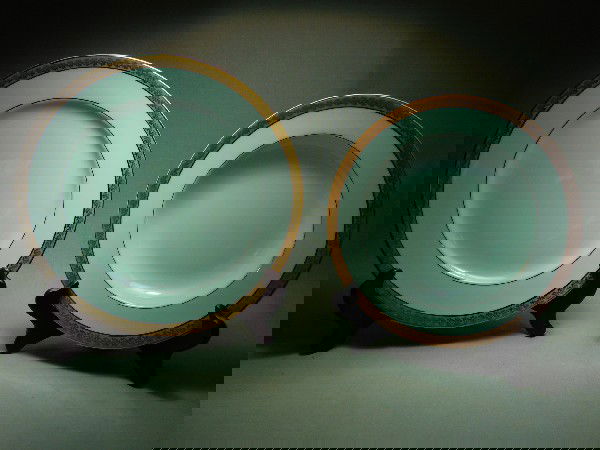 Bernardaud Limoges China, "Rhapsody": Comprising of six salad bowls, and six dinner plates.