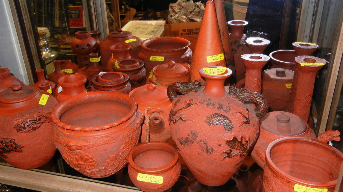 19 Pieces of Japanese Tokoname Ware: An assortment of 19 antique Japanese tokoname ware pieces consisting vases, pots, and pitchers