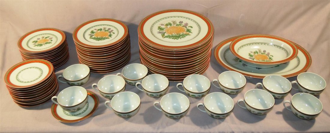 Haviland Limoges, "Chrysanthemum": 46 piece service of Haviland Limoges "Chrystanthemum" pattern consisting of 15 dinner plates (10 1/8"), 14 salad plates( 7 5/8"), 14 cups and 12 saucers, 1 platter(13 7/8"), and 1 oval platter(9 1/2")