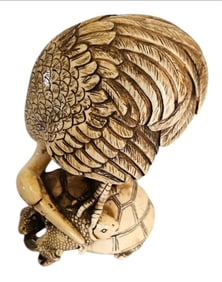 Large signed Japense Netsuke