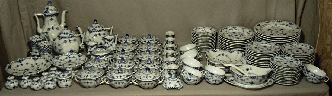 Royal Copenhagen Blue Fluted Full and Half Lace Service: Royal Copenhagen Mix of Blue Fluted full and half lace - 118 piece dinner service. The set consists of 12 dinner plates, 12 lunch plates, 12 salad plates, 12 bread plates, 12 bowls, 10 soups, 12 cups 