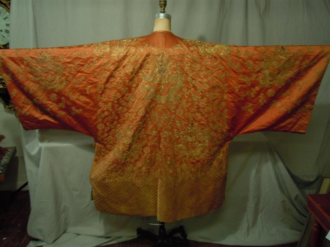 19thc Japanese Dragon Embroidered Silk Kimono - 2