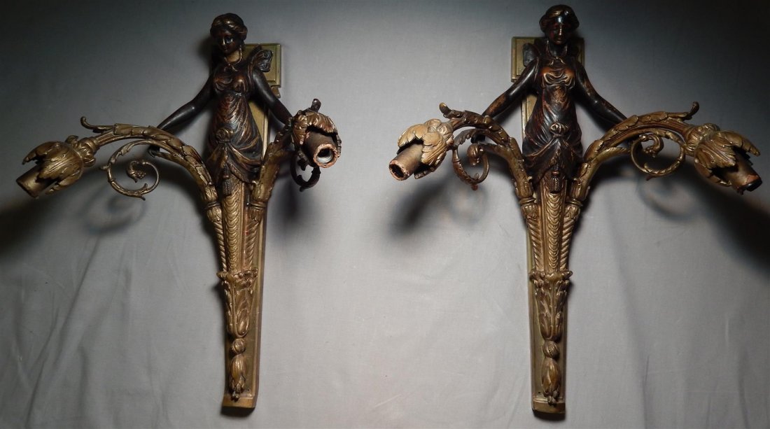19thC Dore' Bronze Wall Sconces: 19thC Dore' bronze wall sconces. Measures 16" x 11 1/2".
