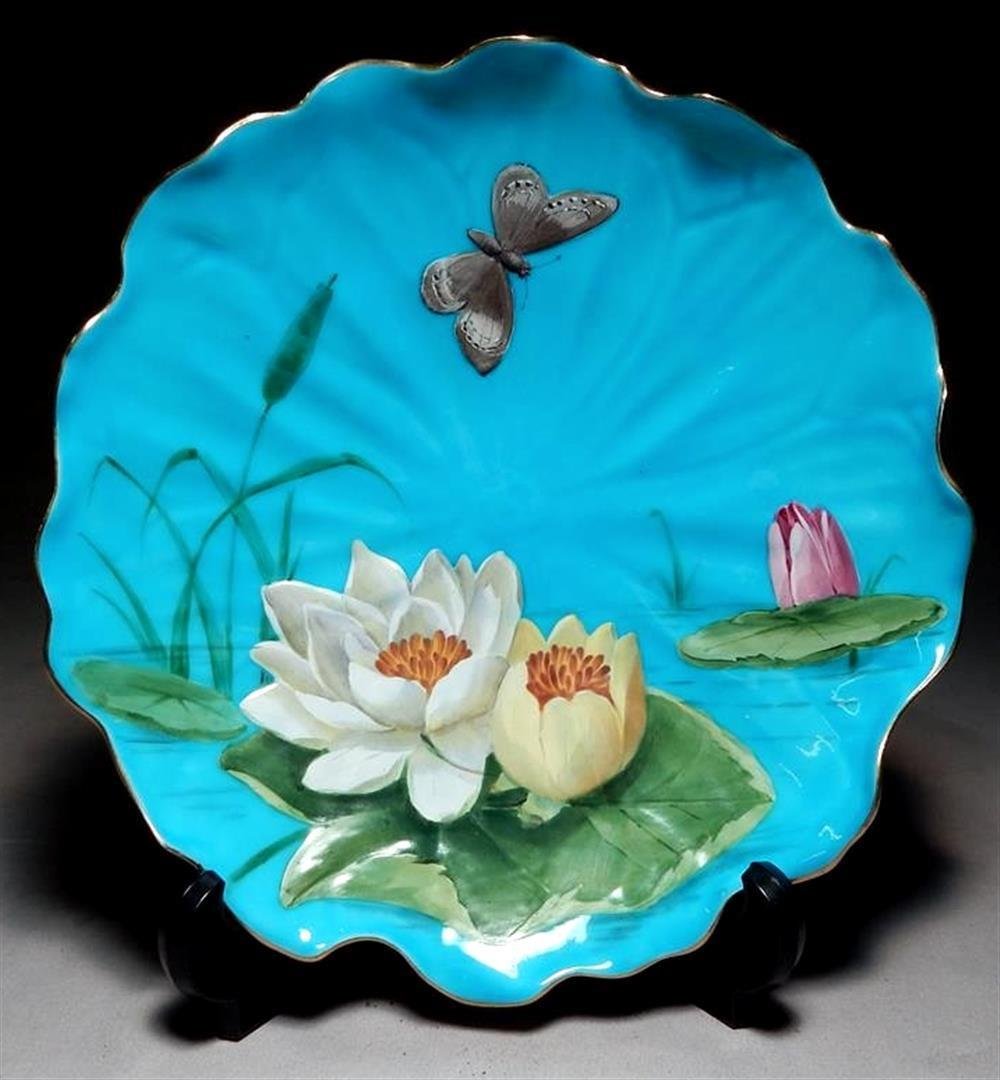 Scalloped Minton Enameled Cabinet Plate.: A scalloped enameled Minton cabinet plate. Measures 8 1/2".