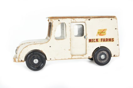 Buddy L Milk Farms Wood Truck circa 1948