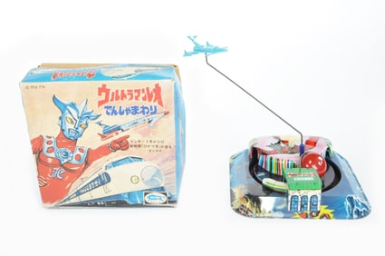 Ultraman Leo Bullmark Train and City Tin Windup Toy