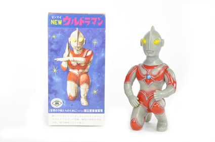 Ultraman vinyl and box by MT