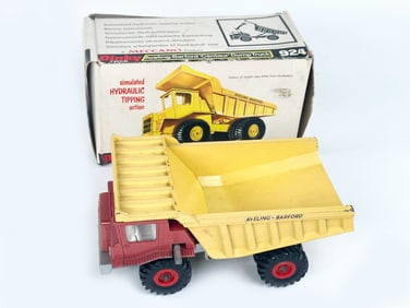 Aveling-Barford Centaur Dump Truck Dinky 924 Diecast