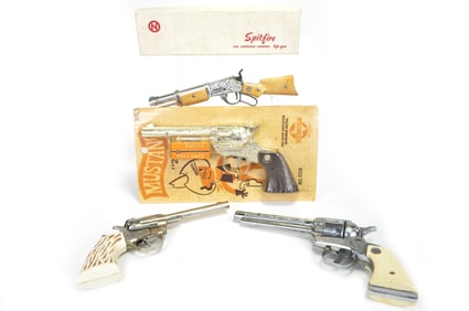 Lot of 4 Nichols Spitfire Hip Gun, Mustang 250, Stallion 38 & Hubley Cowpoke Cap Guns Boxed