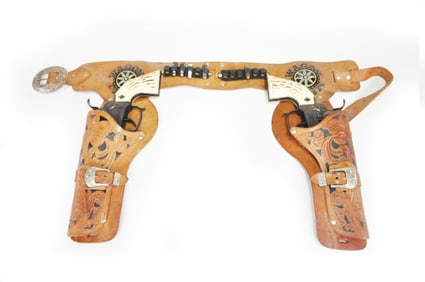 Halco Wagon Train Leather Holster & Wagon Train Colt 45 Western Cap Gun Set