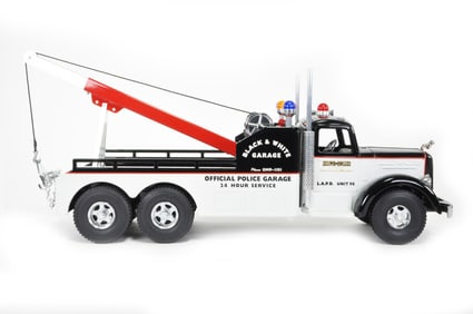 Black & White Police Garage Smith Miller Tow Truck AL Mack Truck