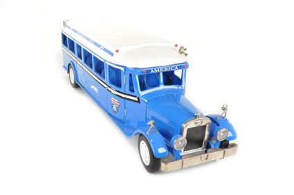 America Pressed Steel Greyhound Lines Bus in Buddy L Style Retro 123.