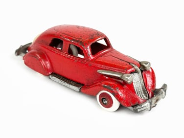 Hubley Cast Iron Studebaker with Take Apart Chassis