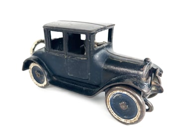 Arcade Coupe Circa 1924 in Blue and Black Cast Iron