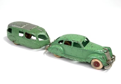 Lincoln Zephyr Original Cast Iron Car and Camper