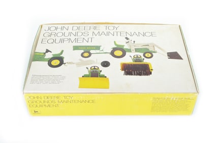 ERTL No. 580 6pc. John Deere Toy Grounds Maintenance Equipment Set in Box