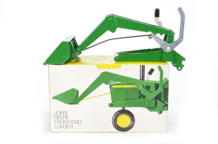 ERTL No. 557 John Deere Front-End Loader Boxed