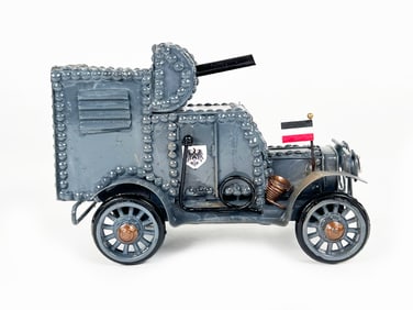 German Eagle Armored Gun Vehicle w/Flag for Lead Soldiers