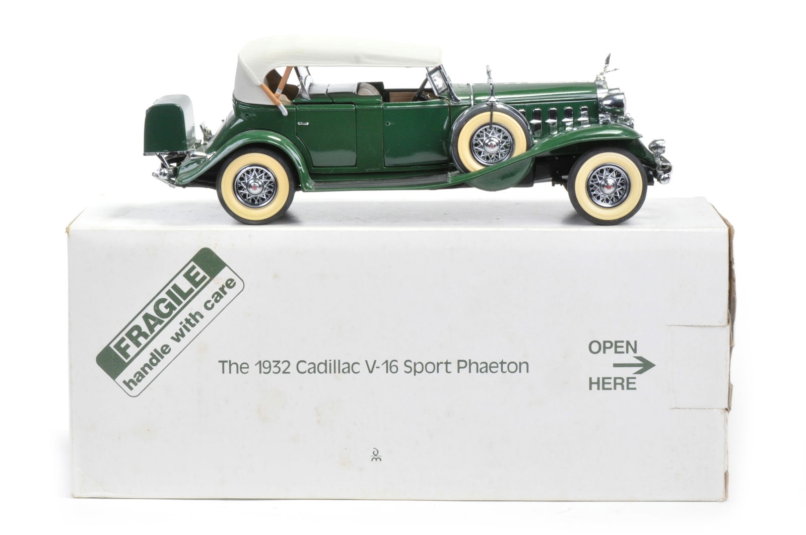 Franklin Mint Limited Edition 1930 Cadillac V 16 Lwb