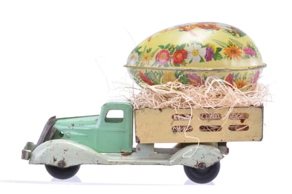 Wyandotte Easter Truck with Egg, Pressed Steel