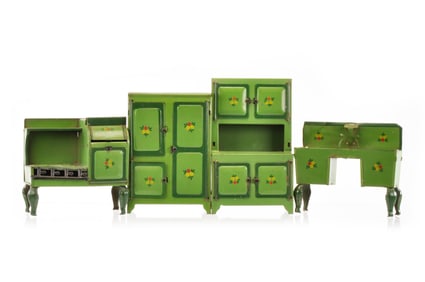 Hoge Mfg. Co No. 241 Playhouse Kitchen Room Tin Dollhouse Furniture