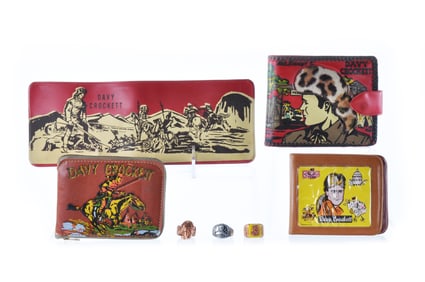 Davy Crockett ca. 1950s Set of 4 Wallets and 3 Cracker Jack/Premium Cereal Box Rings