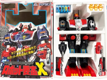 Fortress Robot X Massive Transformers Toy by Takara