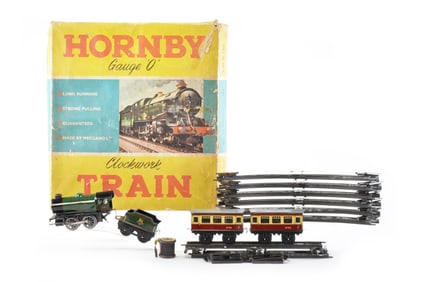 Hornby 'O' Gauge Clockwork #21 Passenger Set Boxed