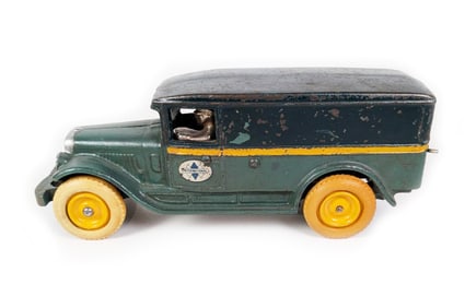 Arcade International Delivery Panel Van Cast Iron