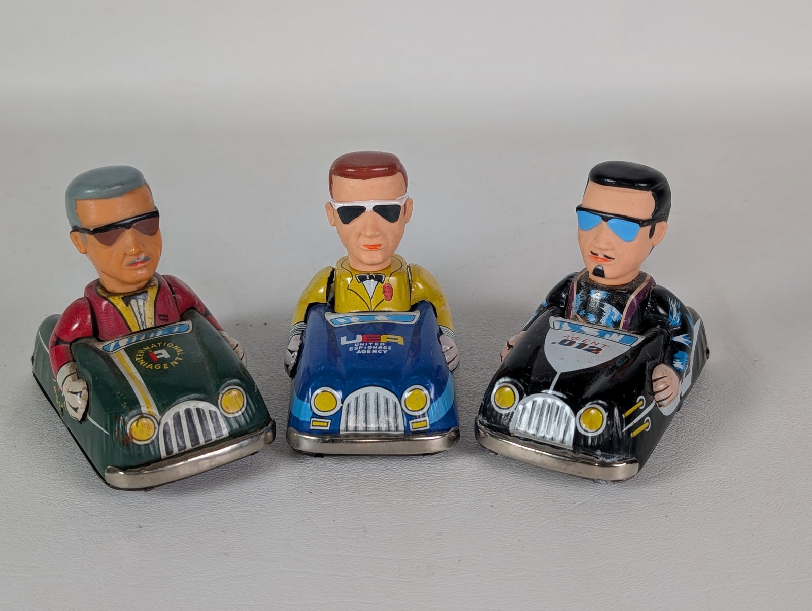 Marx Set of 3 Tin Litho Secret Agent Cars USA International & Agent 012 (1 of 4)