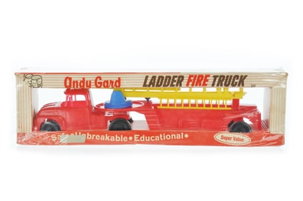 Near New Andy Gard Fire Ladder Truck in Plastics