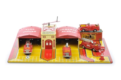 Marx Fire House with SSS Fire Truck Set
