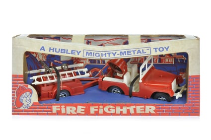 Desirable Hubley Jeep and Trailer Boxed Toy Set