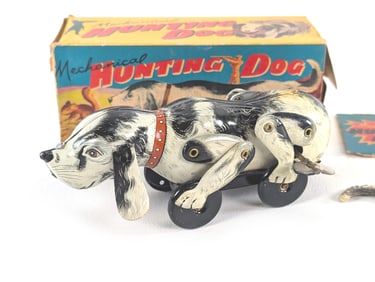 Japanese TN Windup Tin Litho Mechanical Hunting Dog Boxed Works