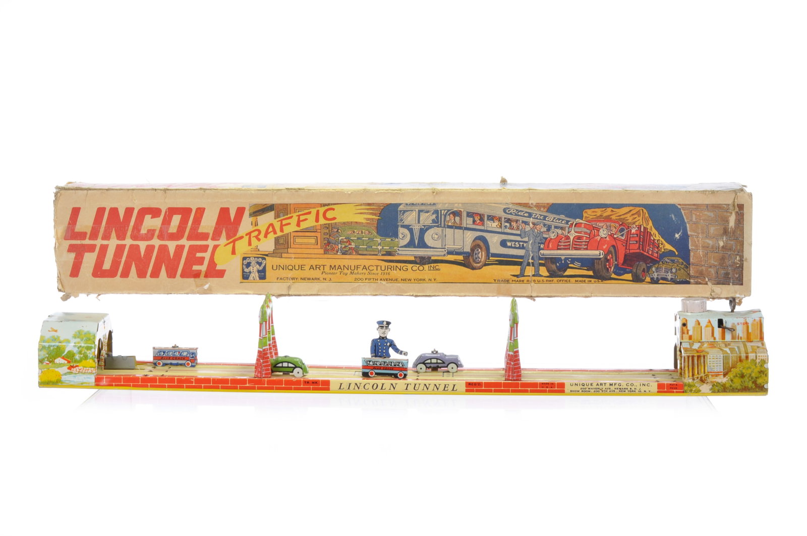 Boxed Lincoln Tunnel Tin Windup by Unique Art Co. (1 of 9)