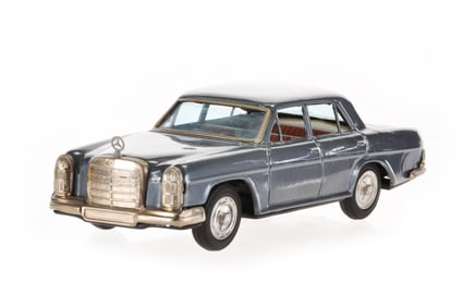 Mercedes Benz Mercedes Sedan Tin Japanese Toy