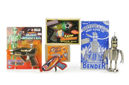 Futurama Bender & Zapp Brannigan Alien and Space Pop Lot of 4